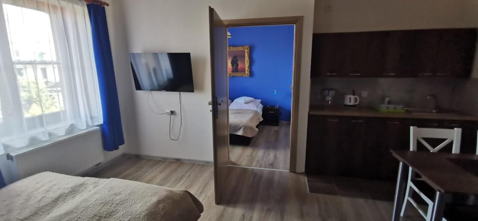 לינה וארוחת בוקר וובה Dolphin House מראה חיצוני תמונה