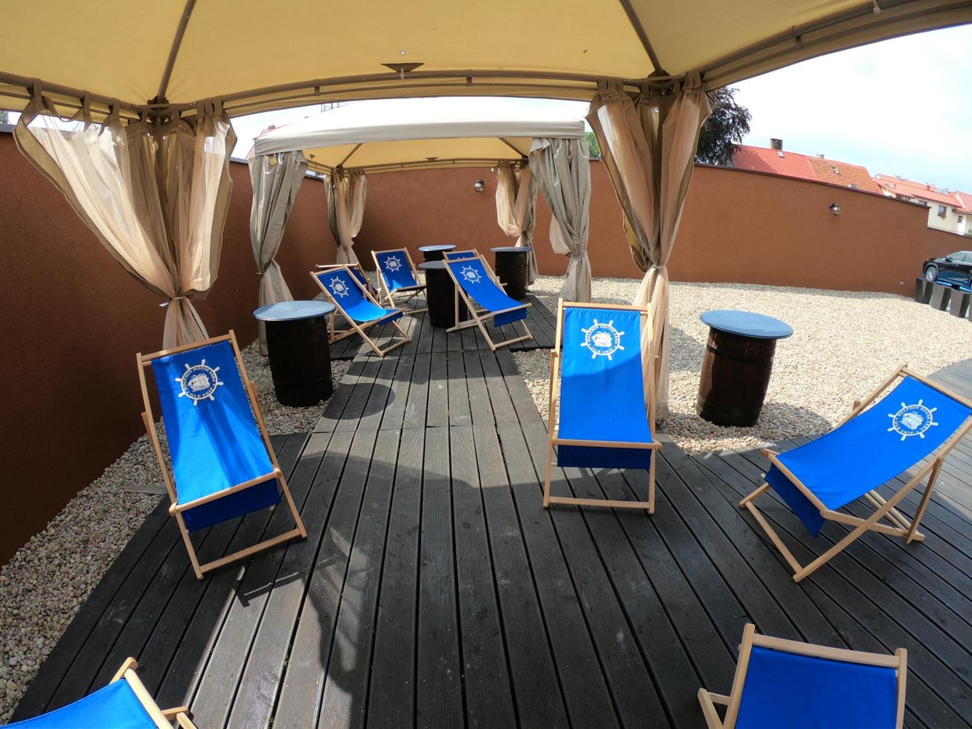 לינה וארוחת בוקר וובה Dolphin House מראה חיצוני תמונה
