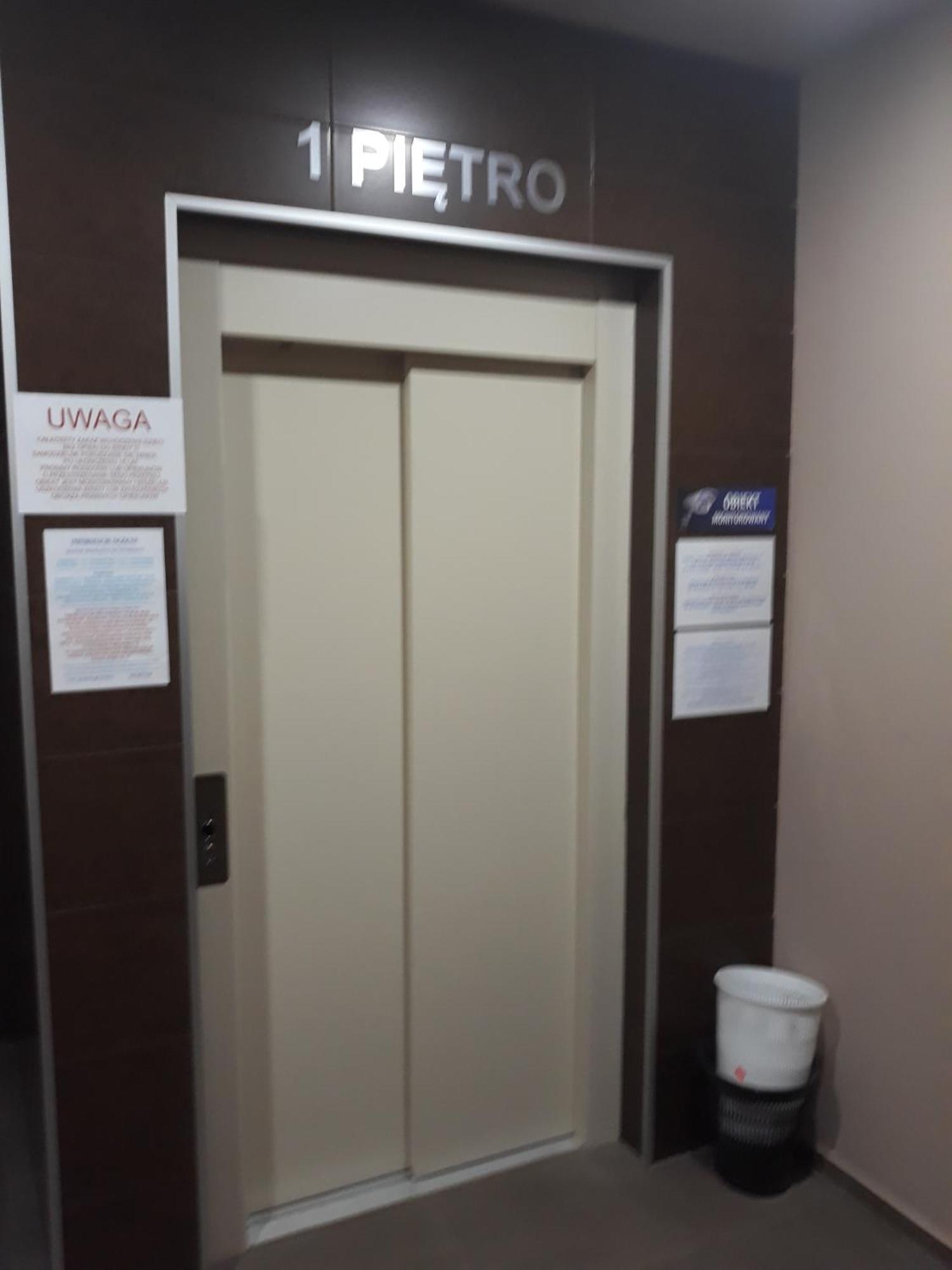לינה וארוחת בוקר וובה Dolphin House מראה חיצוני תמונה